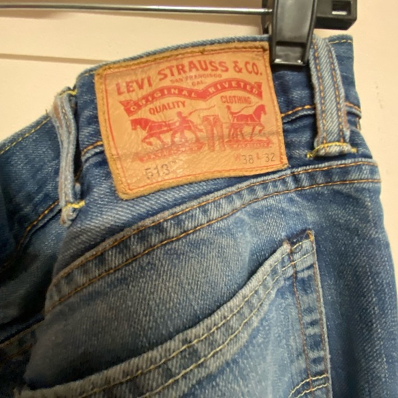 Used Levi Jeans - Picture 4 of 4